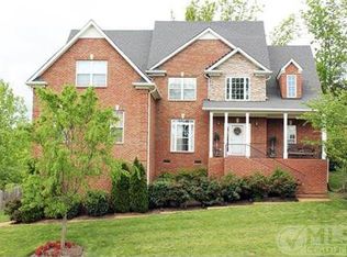 100 Woodhaven Way, Hendersonville, TN 37075