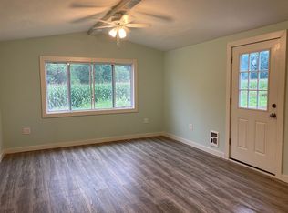 20 Legrys Rd, Cambridge, NY 12816