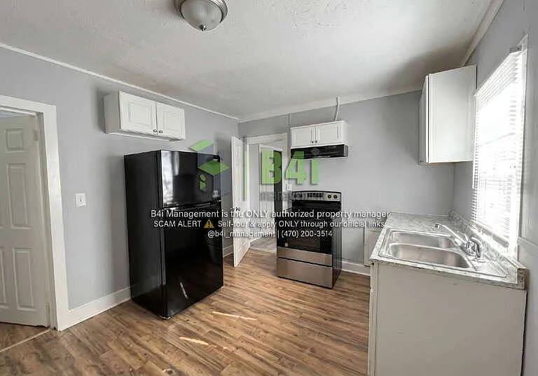 518 2nd Ave — Photo 5