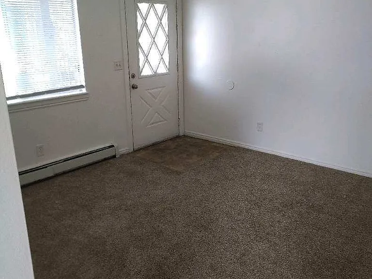 227 W 100 N #3 — Photo 2