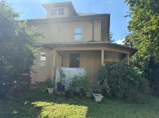 1402 Sycamore St, Dallas Center, IA 50063