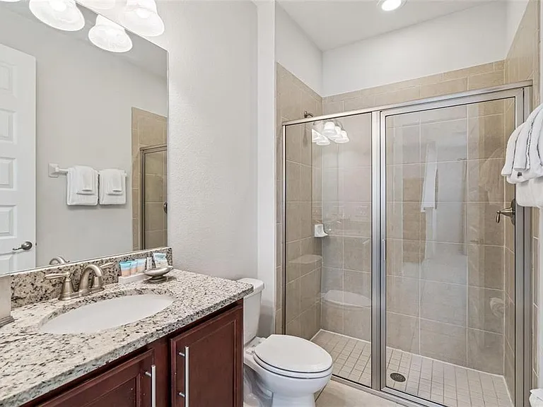 310 Pendant Ct — Photo 18