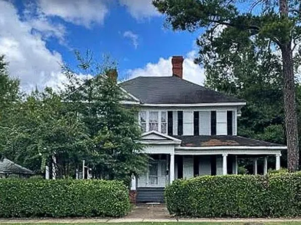 1003 Queen City Ave, Tuscaloosa, AL 35401