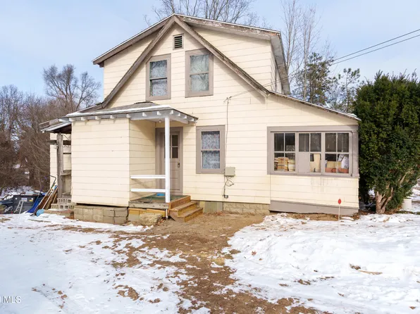 6181 Johnston Road, Albany, NY 12203