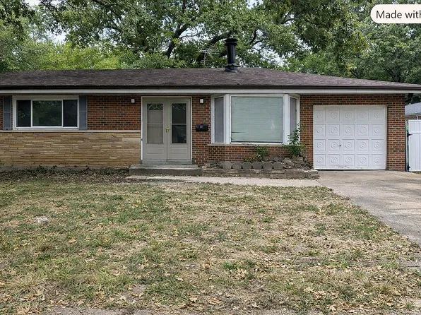 1007 Hutton Pl, Saint Louis, MO 63135