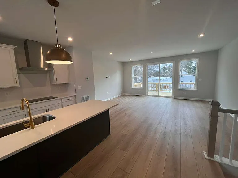 426 Burden Dr #1 — Photo 3