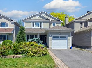 124 Kennevale Dr, Ottawa, ON K2J 3X7