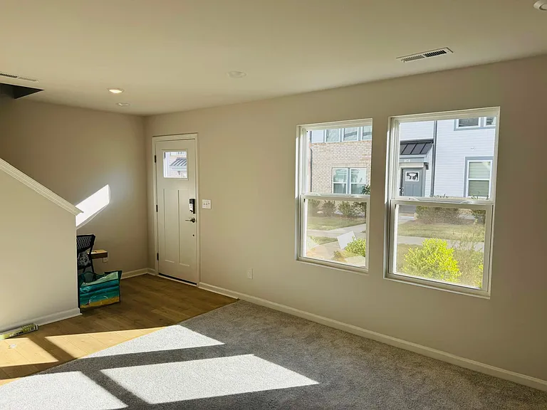 1412 Blanche St — Photo 11