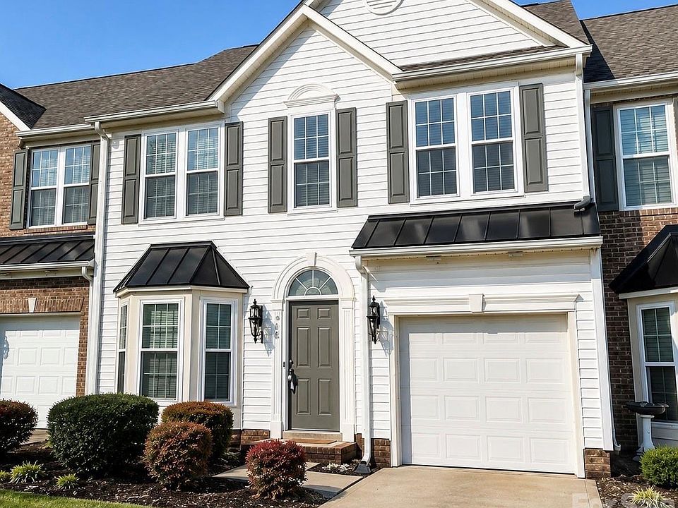 1st image of 320 Shingleoak Dr