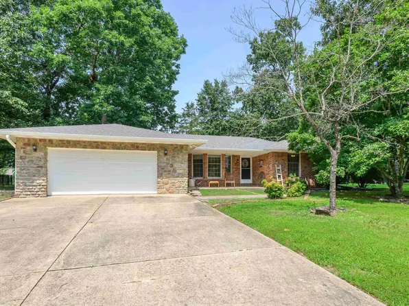 127 Kingwood Cir, Bull Shoals, AR 72619