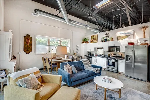 5200 Peachtree Rd #1101 Photo 1