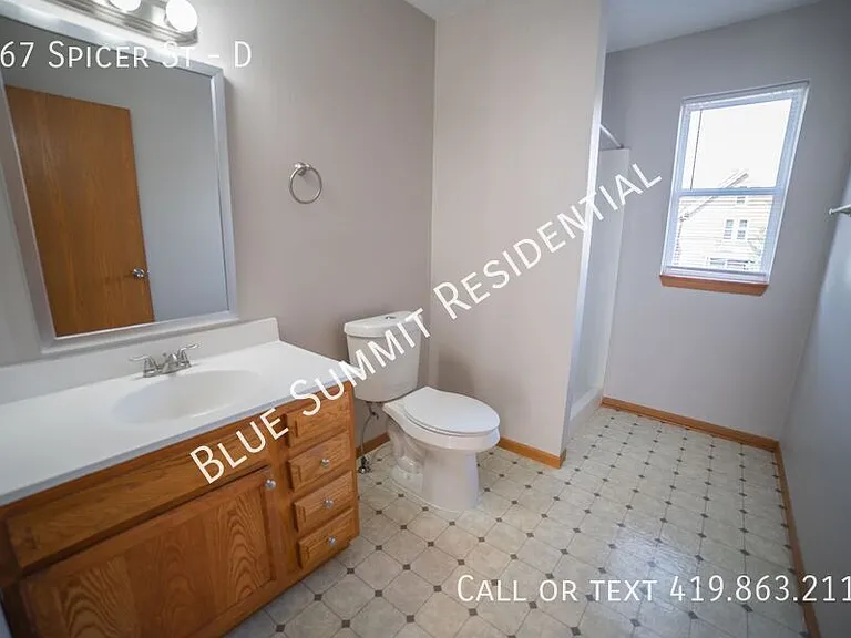 467 Spicer St #D — Photo 11