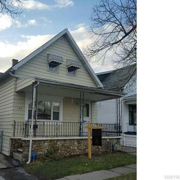 1st image of 182 Sprenger Ave