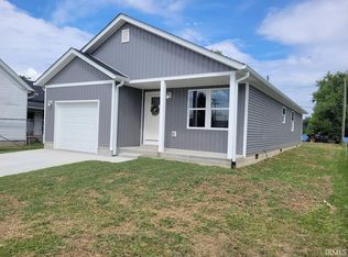 407 W Warren St, Mitchell, IN 47446