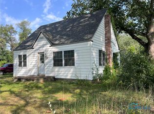 6932 Hill Ave, Holland, OH 43528