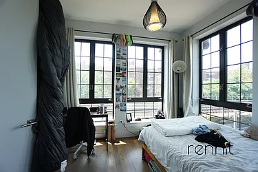 Rented by Rennit Inc.