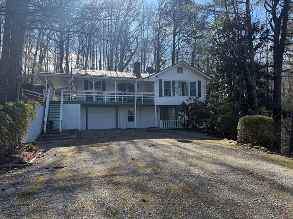 37 Wayah Dr, Franklin, NC 28734