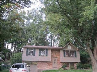 1947 Colleen Dr, North Huntingdon, PA 15642