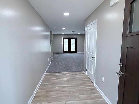 2nd image of 155 Buchanan Valley Rd