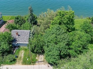 38435 N Beachview Rd, Willoughby, OH 44094