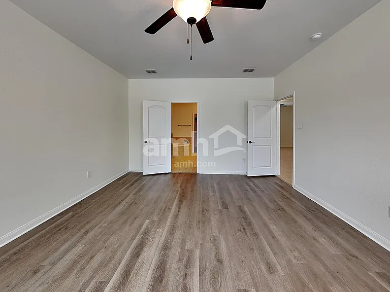 12712 Shoreline Dr — Photo 9