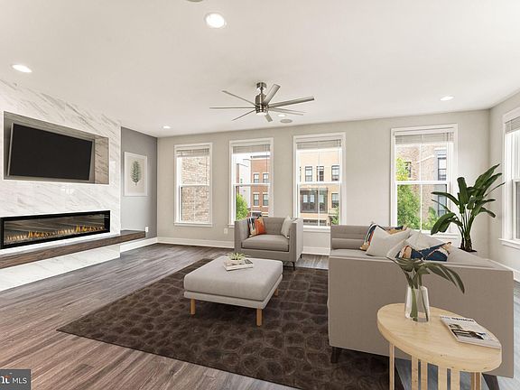2nd image of 23085 Sullivans Cove Sq