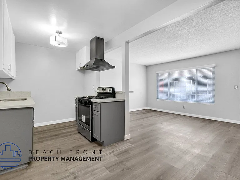 1725 Lemon Ave. — Photo 5