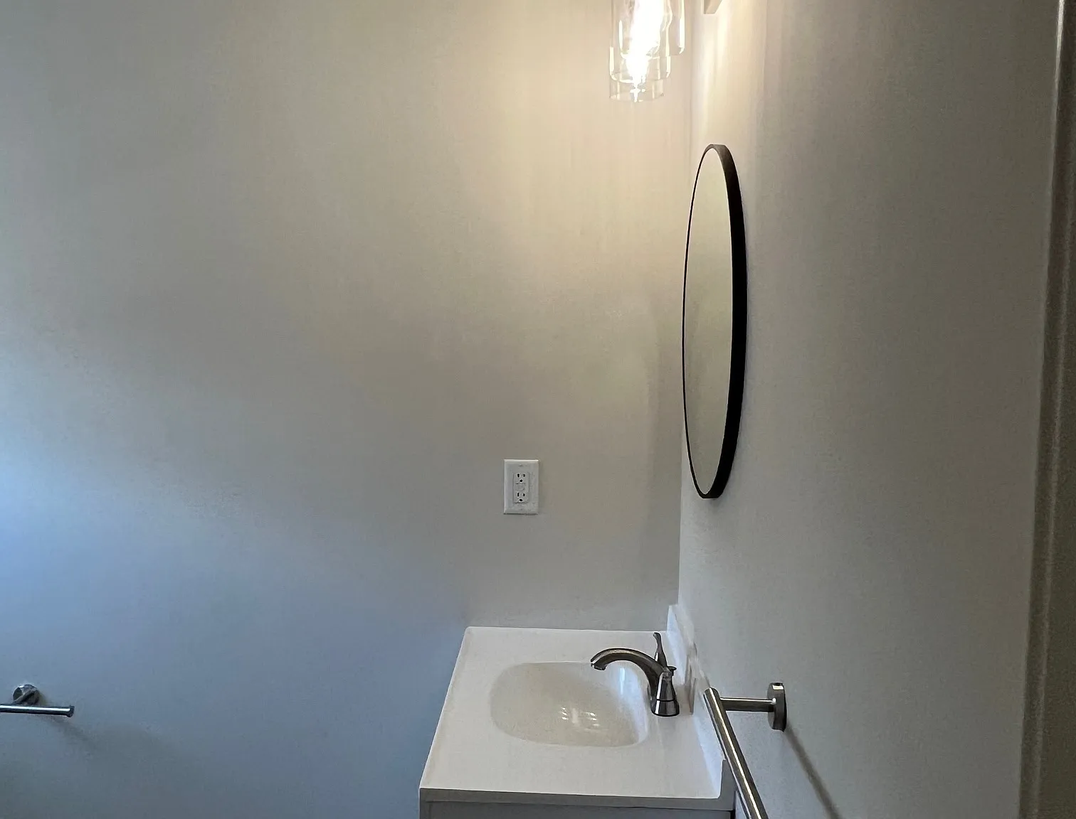 3 bed, 2.5 bath, 1600 sqft, $2,200 — Photo 4