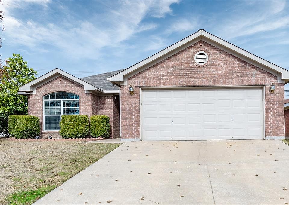 1st image of 516 Caravan Dr