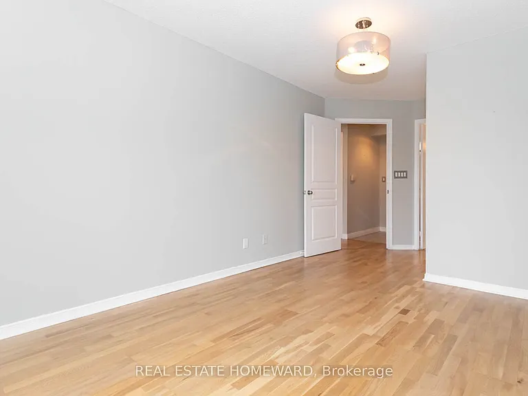 1765 Queen St E #413 — Photo 10