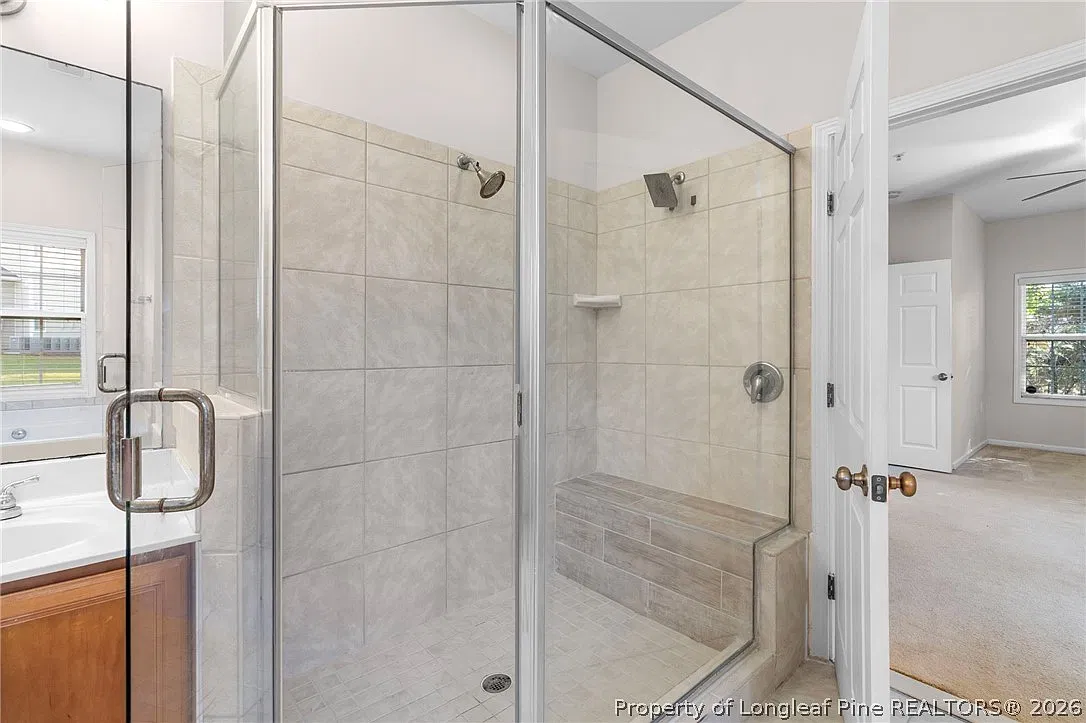 625 Marshtree Ln — Photo 4