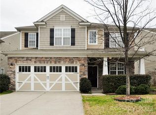 6500 Manitoba Ln, Charlotte, NC 28277