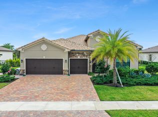 9230 Balsamo Dr, Palm Beach Gardens, FL 33412