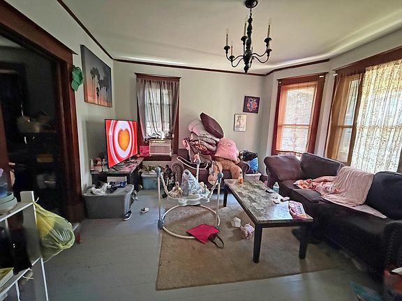 3rd image of 2222 53rd STREET