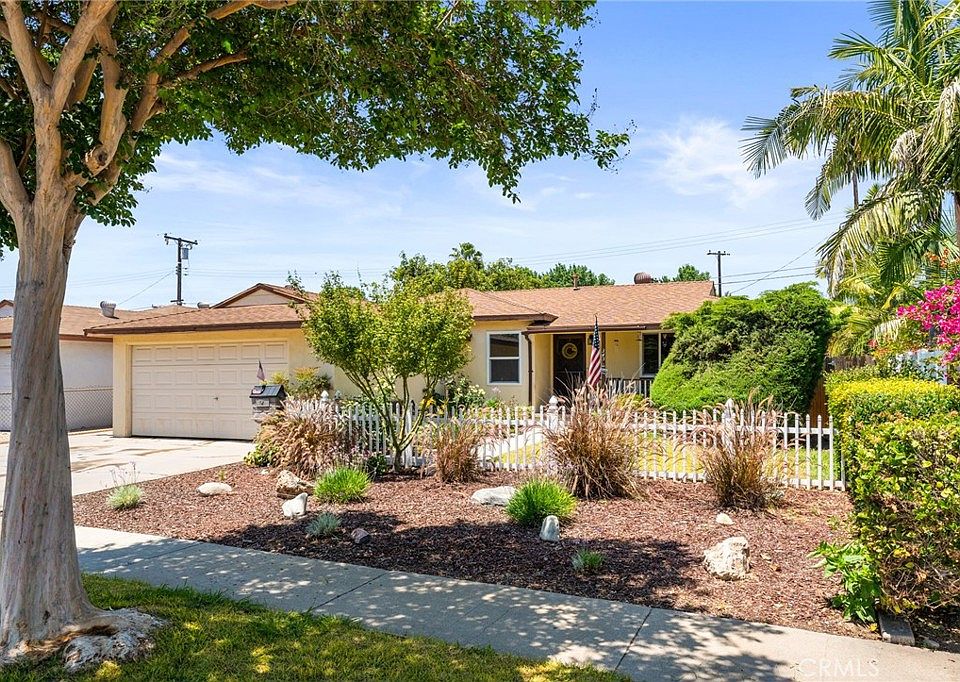 1st image of 343 Cadbrook Dr