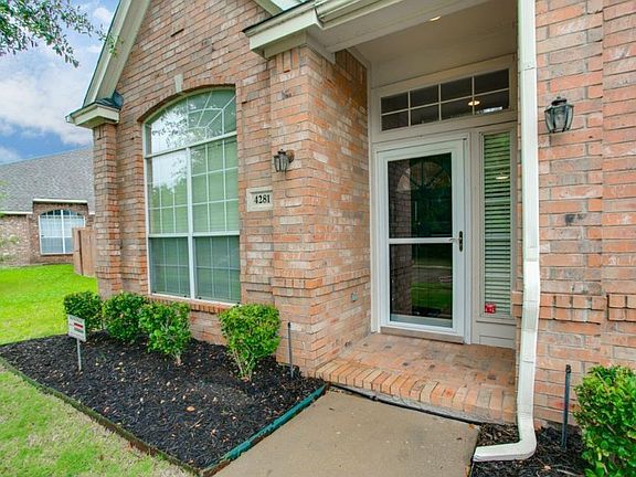 3rd image of 4281 Lake Bluff Dr