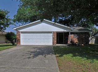7012 Briardale Dr, North Richland Hills, TX 76182