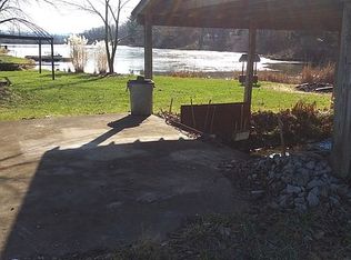 248 Weavers Rd, Greensburg, PA 15601