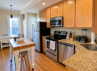157 M St #2, South Boston, MA 02127