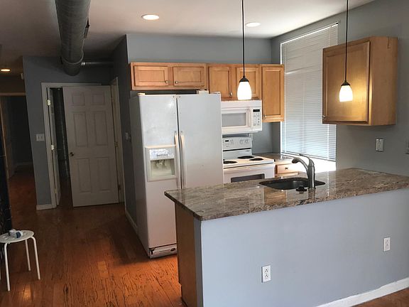 4th image of 1815 S 10th St Floor 1