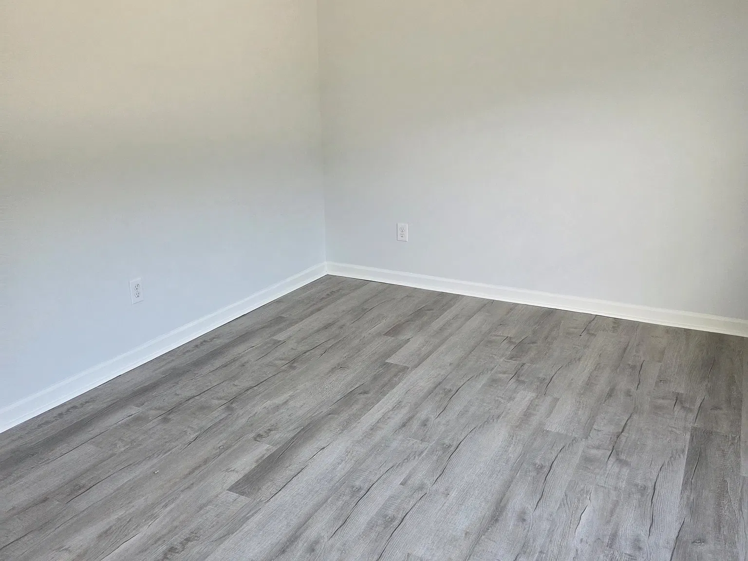 3 bed, 2.5 bath, 1200 sqft, $1,750 — Photo 4