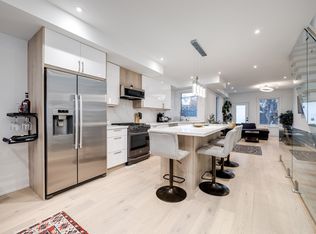 17 Ferrier Ave, Toronto, ON M4K3H5