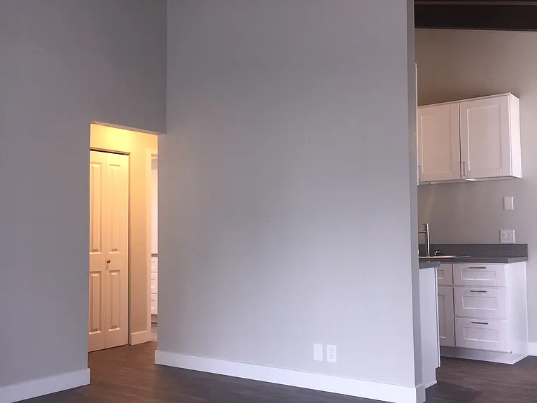 806 Surfrider Way #J — Photo 12