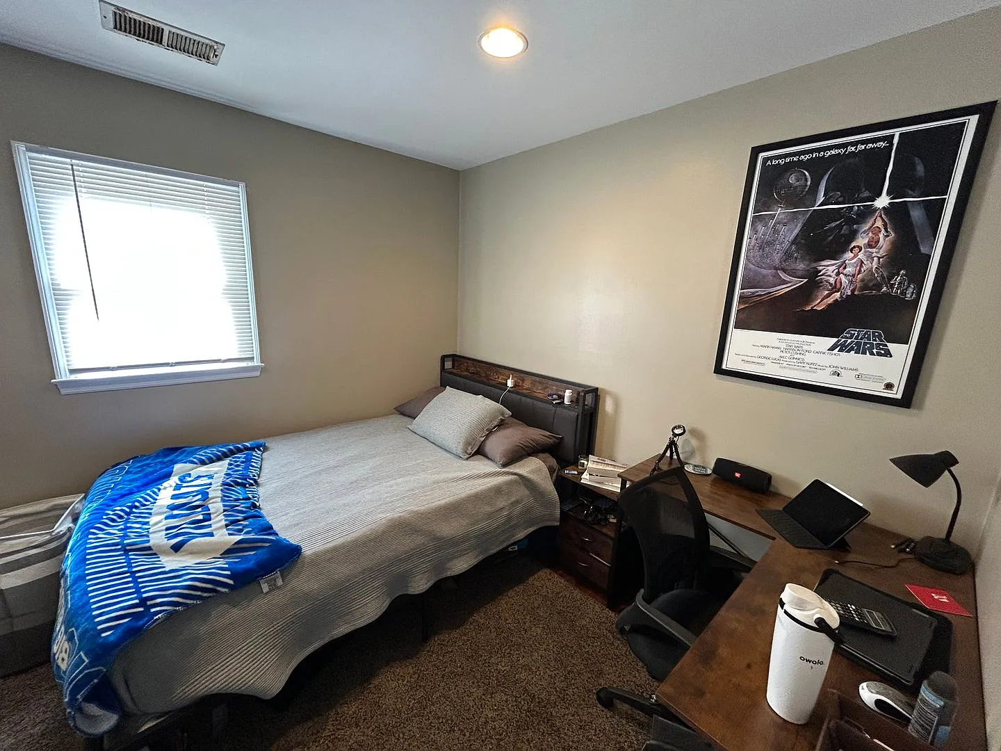 4 Bedroom Available for Pre Lease — Photo 4