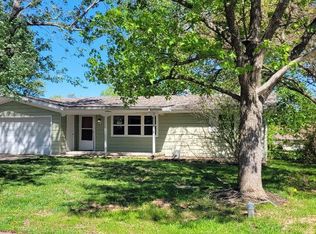 410 Harrison St, Nixa, MO 65714