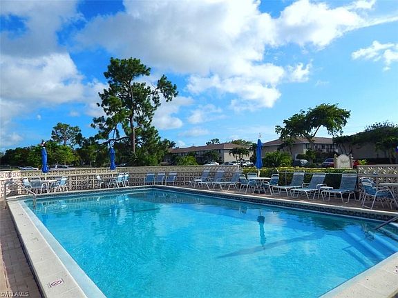 2nd image of 135 Palm Dr #8616