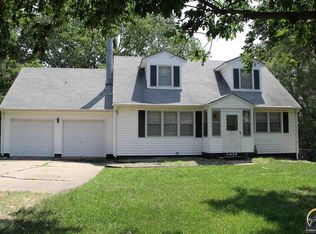 4434 NE Meriden Rd, Topeka, KS 66617