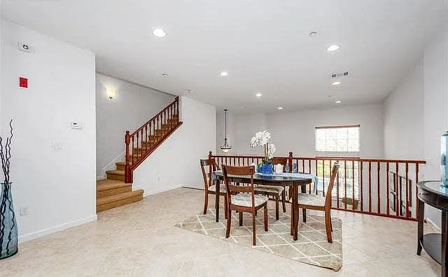 5325 Sherwood Way — Photo 11