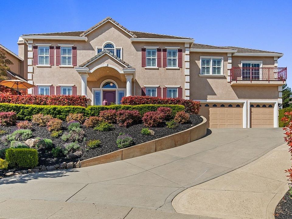 1st image of 4062 Plateau Cir
