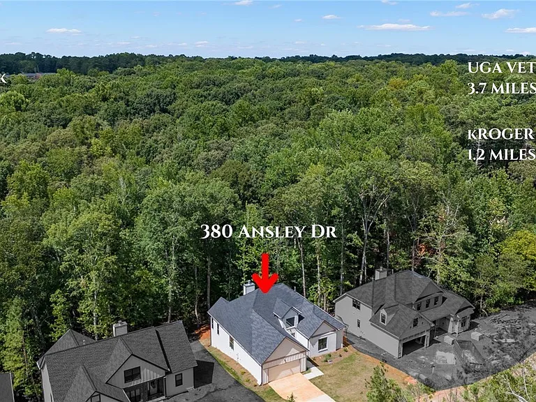 380 Ansley Dr — Photo 30